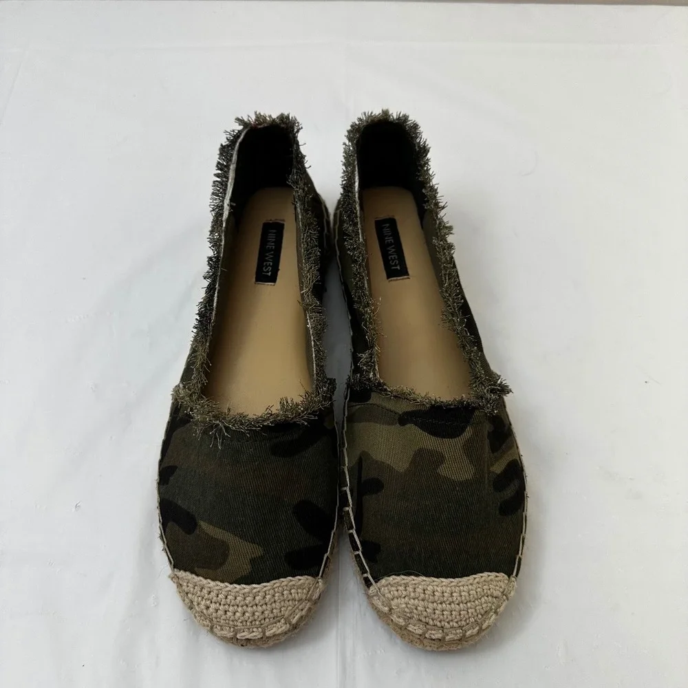 Nine West Camo Canvas Espadrille‎ Flats Green Neon Pink Frayed Edge Mens 7.5M